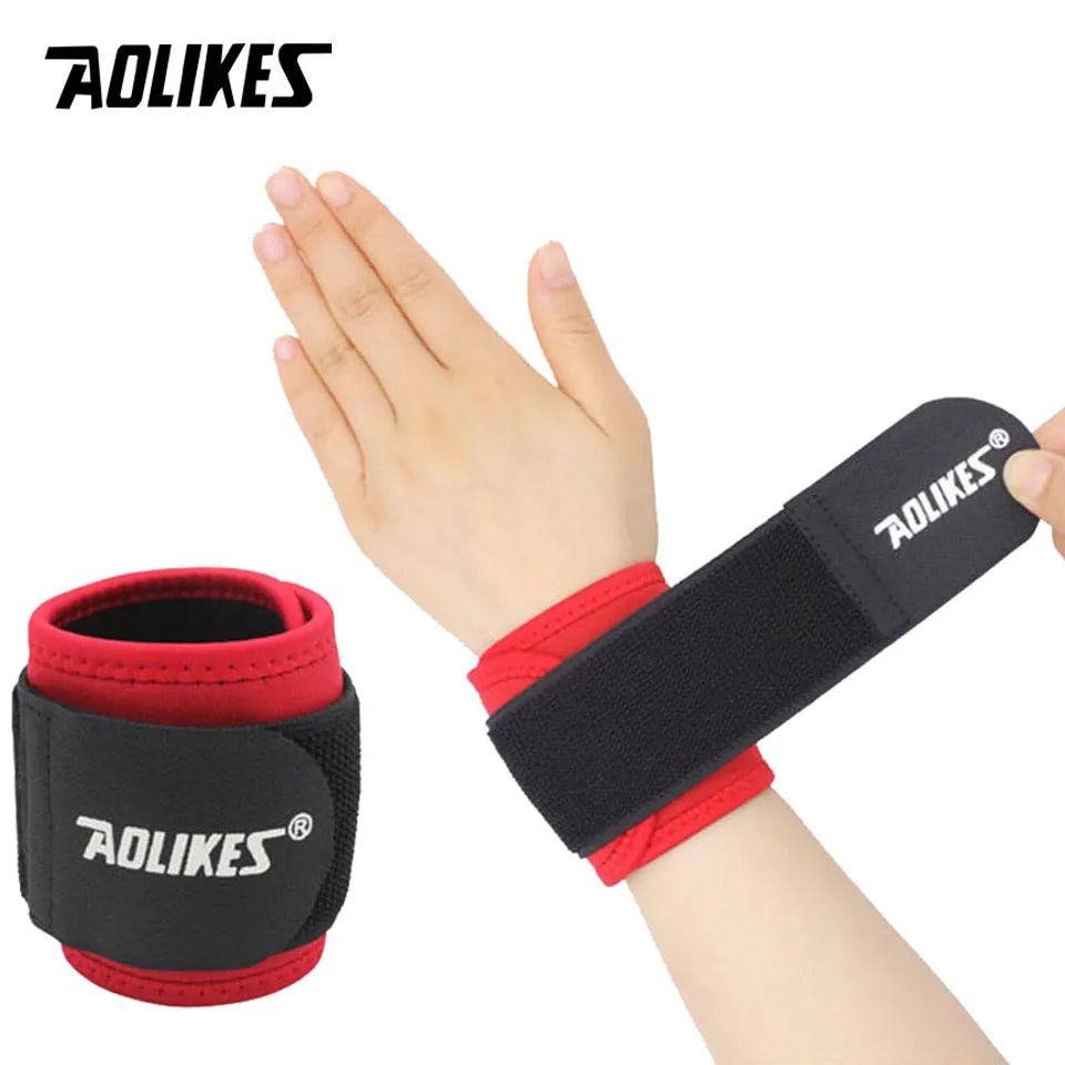 AOLIKES 1PCS Adjustable Wrist Support Brace Brand Wristband Men and Women Gym Wrestle Professional Sports Protection Wrist