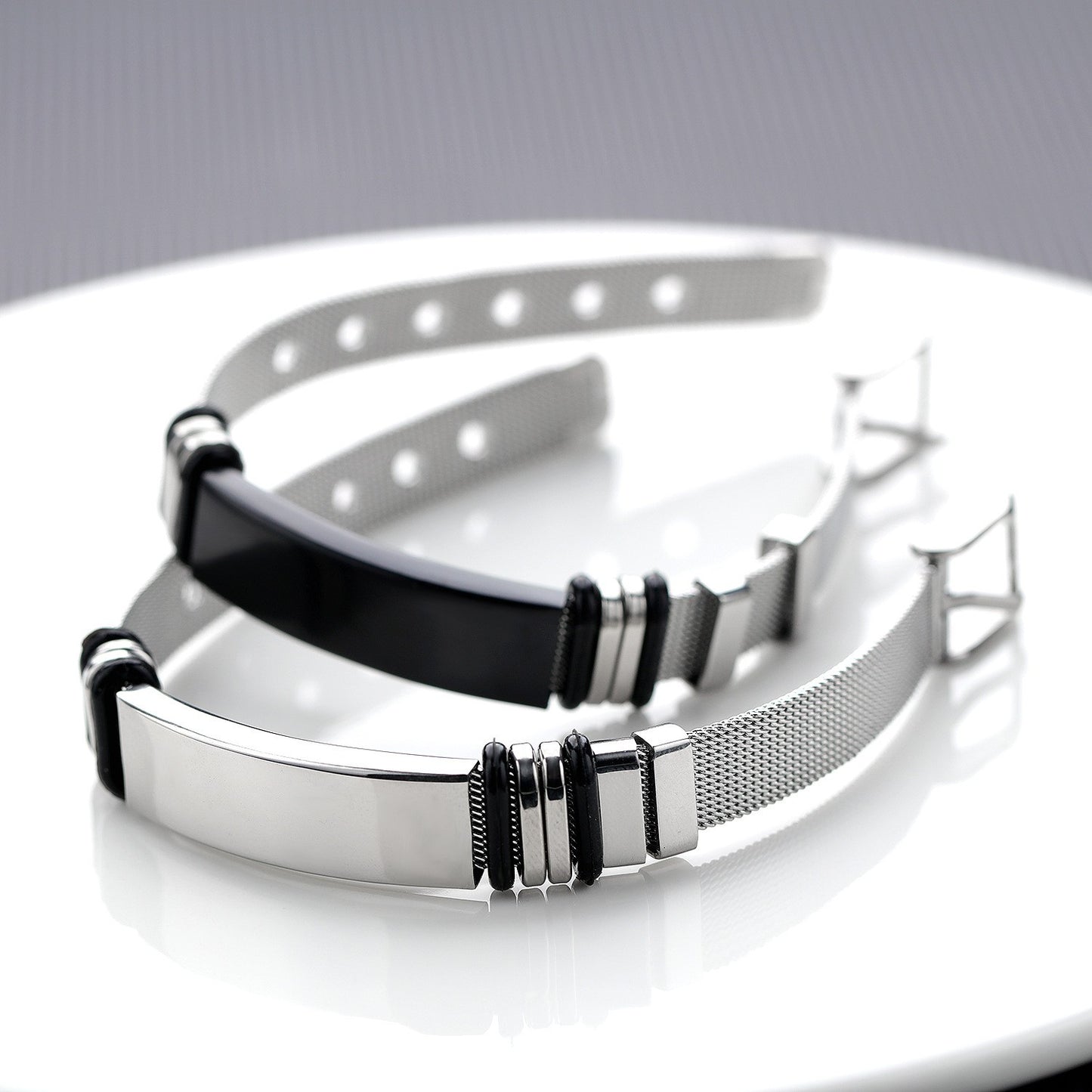European and American Style Titanium Stainless Steel Bracelet with Stainless Steel Mesh Band, Unisex Jewelry