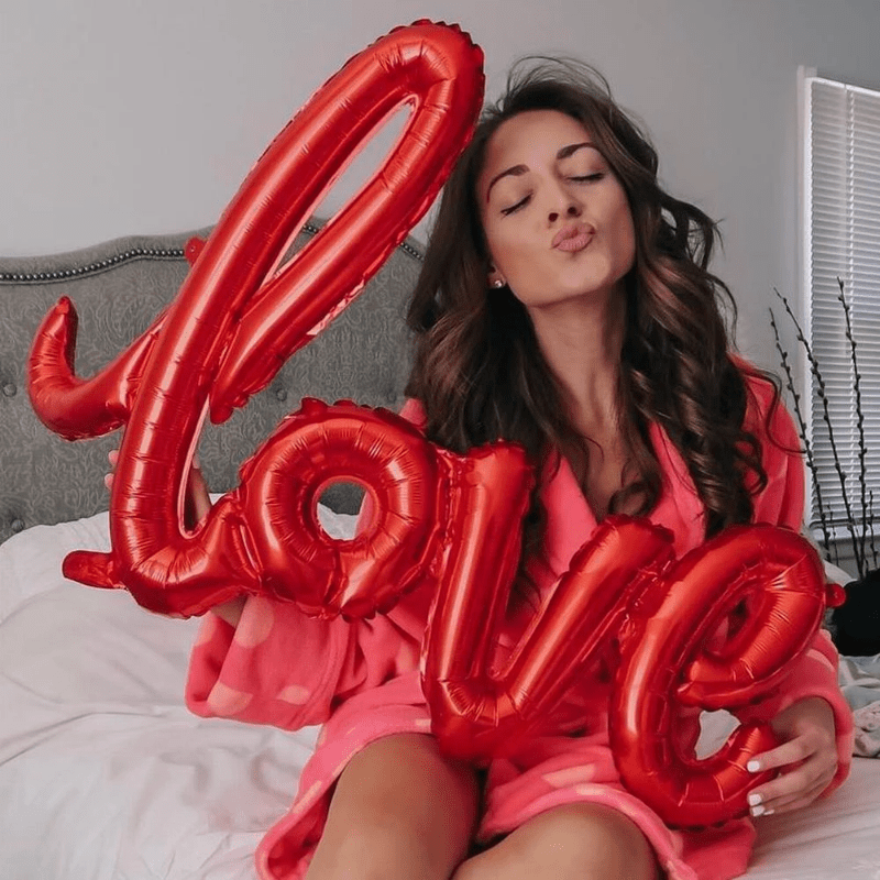 43''/108cm Oversized Red LOVE Balloon - Perfect for Valentine's Day Decoration! Easter Gift