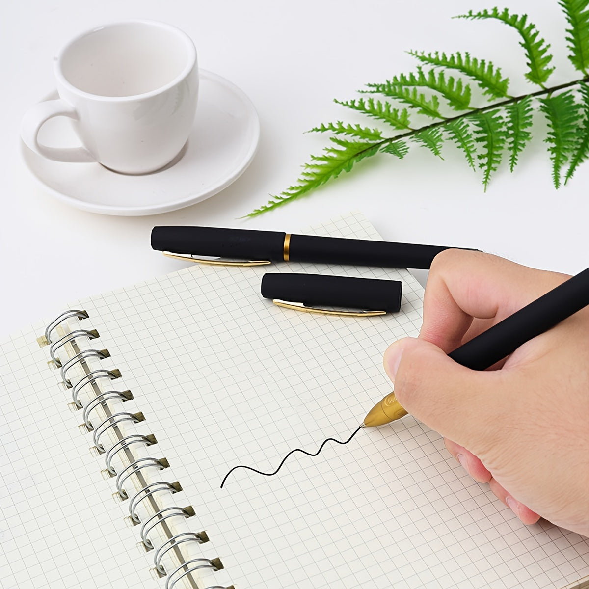 5pcs Large Black Golden Matte Rod Bullet Tip Black 0.5mm Gel Pen For Business Office Signature, Gel Pen For Students